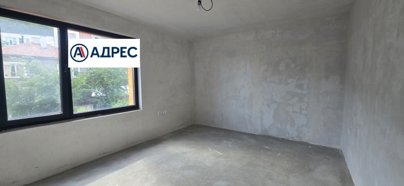 Te koop  3+ slaapkamer Sjumen , 2-ri korpus , 140 m² | 61168071 - afbeelding [6]
