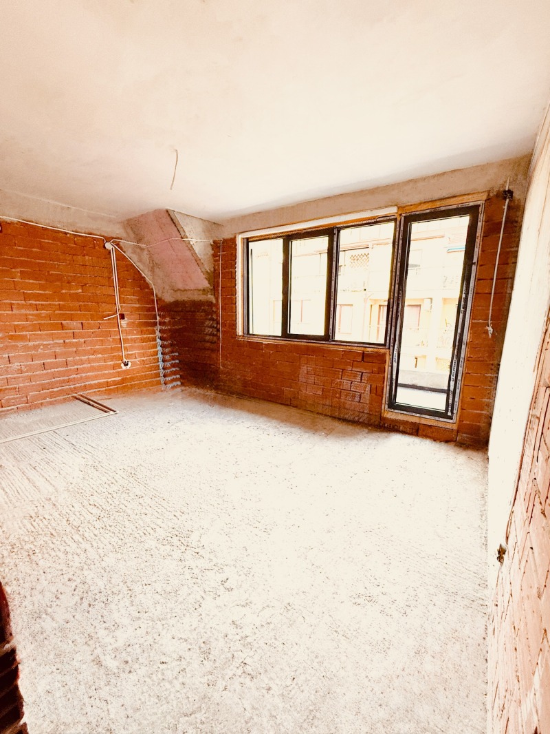 Продава МНОГОСТАЕН, гр. София, Редута, снимка 5 - Апартаменти - 52773621