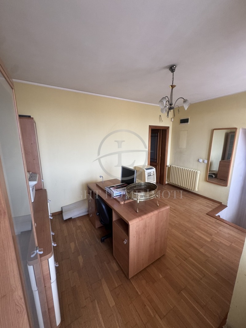 Myytävänä  Pienhuoneisto Plovdiv , Karšijaka , 152 neliömetriä | 51678295 - kuva [16]