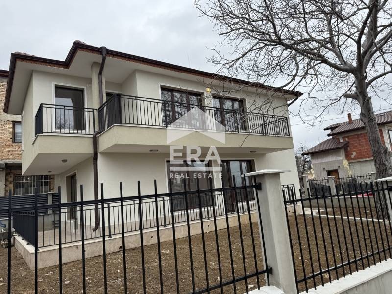 Продава КЪЩА, гр. Варна, м-т Горна Трака