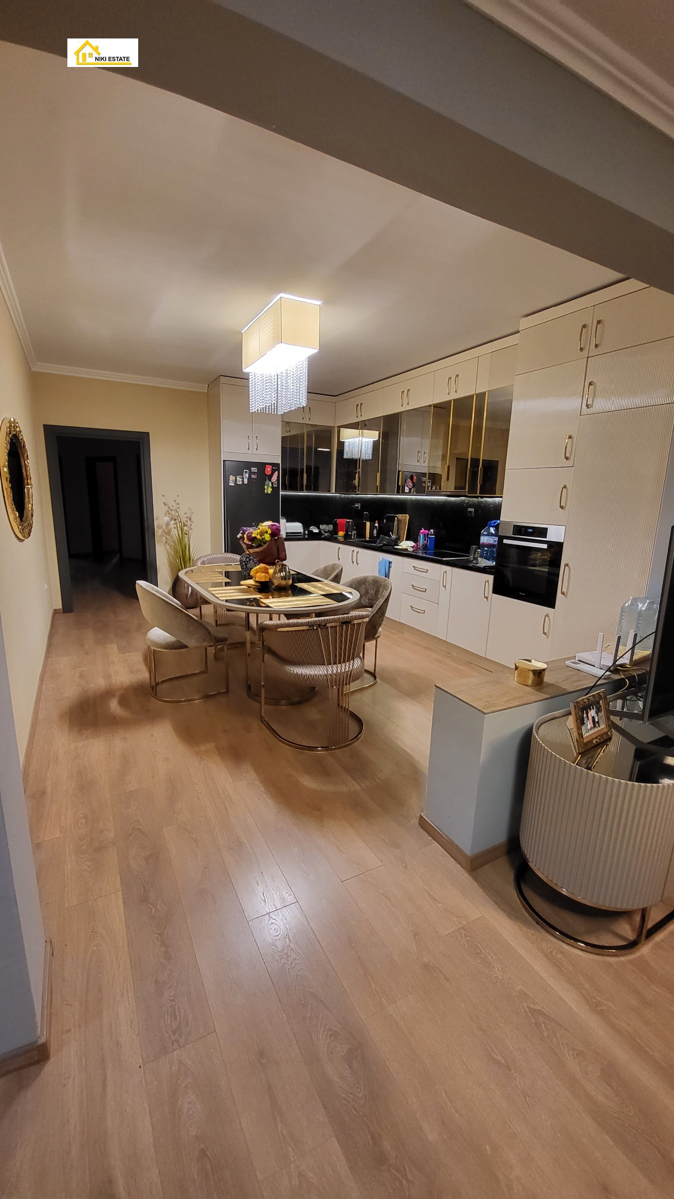 Продава МНОГОСТАЕН, гр. Варна, Бриз, снимка 5 - Апартаменти - 54297457