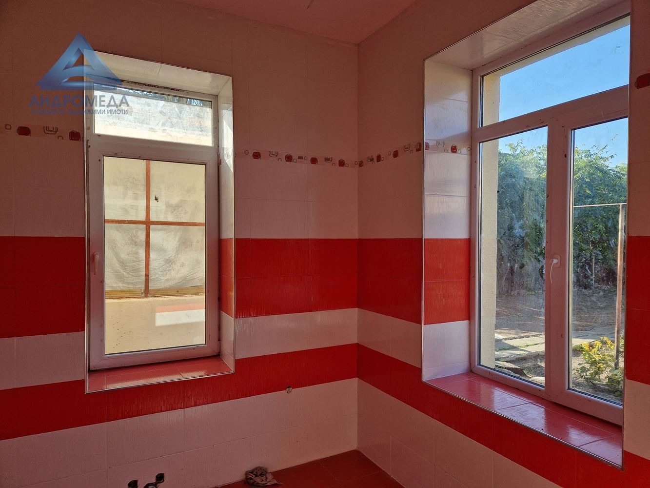 Продава КЪЩА, с. Градина, област Плевен, снимка 2 - Къщи - 53981444