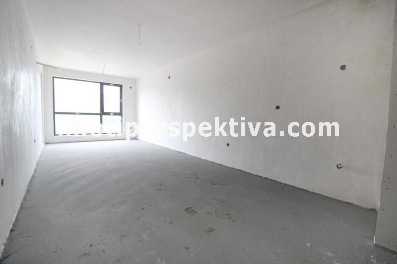 Te koop  2 slaapkamers Plovdiv , Kjutsjuk Parizj , 99 m² | 81584361