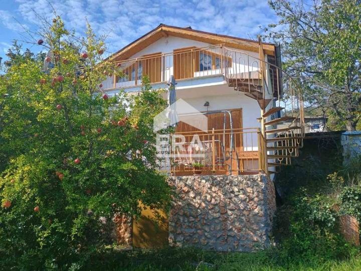 Продава КЪЩА, гр. Варна, област Варна, снимка 1 - Къщи - 48334725