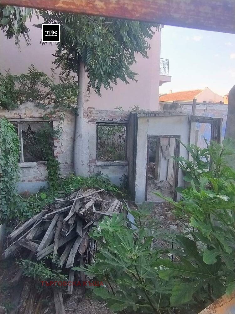 Til salgs  Plott Plovdiv , Starijat grad , 240 kvm | 80161478 - bilde [2]
