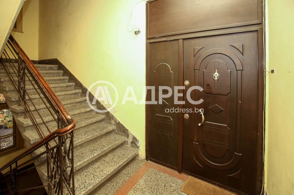 Продава МНОГОСТАЕН, гр. София, Център, снимка 12 - Апартаменти - 54617939