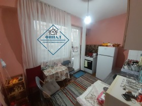 Продажба на двустайни апартаменти в град Шумен - изображение 15 
