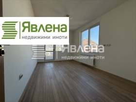 1 quarto Lozenec, Sofia 12