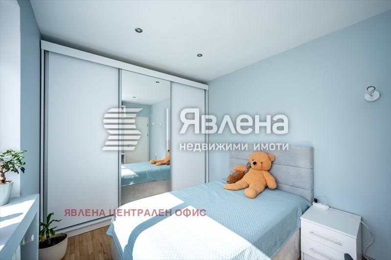 Продава 3-СТАЕН, гр. София, Хиподрума, снимка 2 - Апартаменти - 54094810