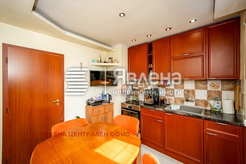 Продава 3-СТАЕН, гр. София, Хиподрума, снимка 4 - Апартаменти - 54094810