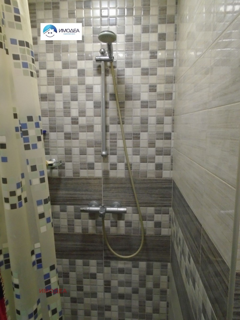 Te koop  3+ slaapkamer Veliko Tarnovo , Tsentar , 98 m² | 94644883 - afbeelding [12]