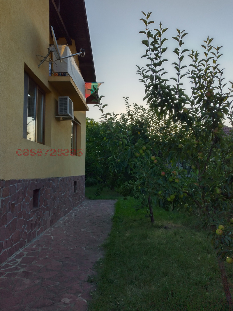 Продава КЪЩА, с. Априлово, област София област, снимка 10 - Къщи - 52895662