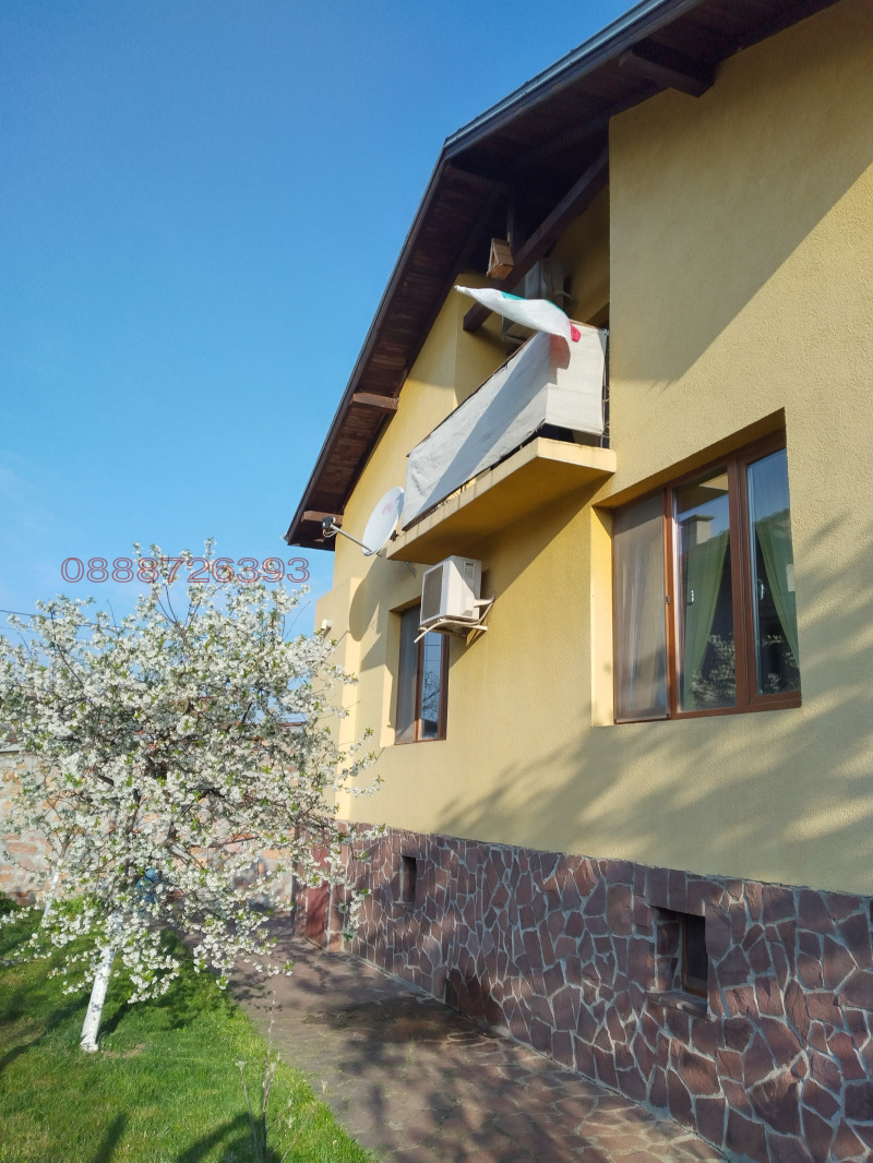 Продава КЪЩА, с. Априлово, област София област, снимка 11 - Къщи - 52895662