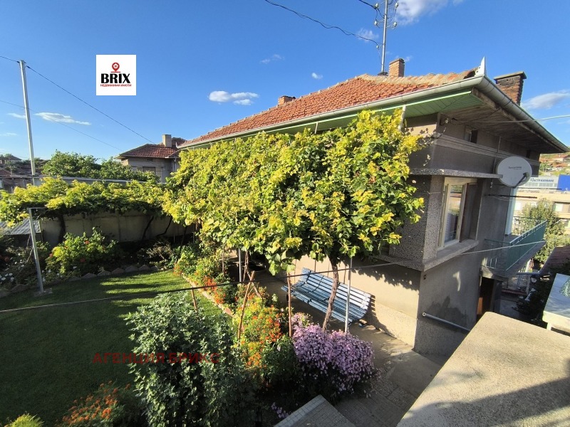 Till salu  Hus region Ruse , Bjala , 164 kvm | 33727900
