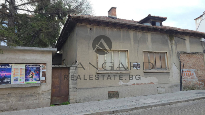 Продава КЪЩА, гр. Пловдив, Център, снимка 5 - Къщи - 53098043