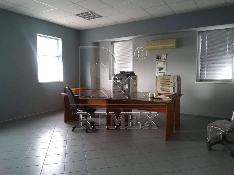 En venta  Edificio industrial Plovdiv , Industrialna zona - Sever , 1500 metros cuadrados | 96771082 - imagen [4]