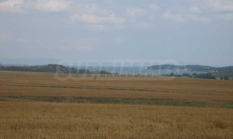 Na prodej  Spiknutí Burgas , Marinka , 8000 m2 | 61615597 - obraz [2]