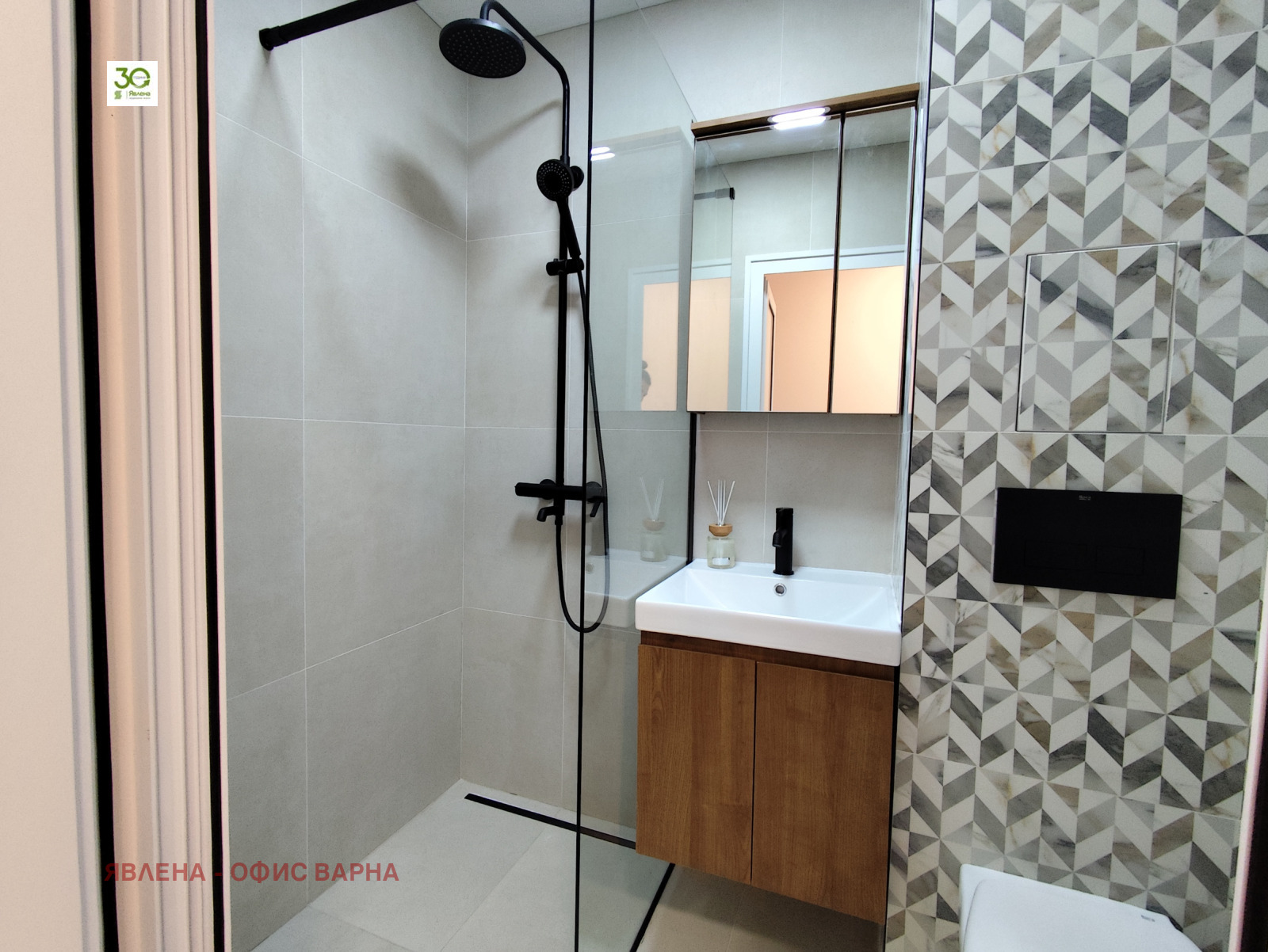 Продава 3-СТАЕН, гр. Варна, Младост 1, снимка 12 - Апартаменти - 56171463
