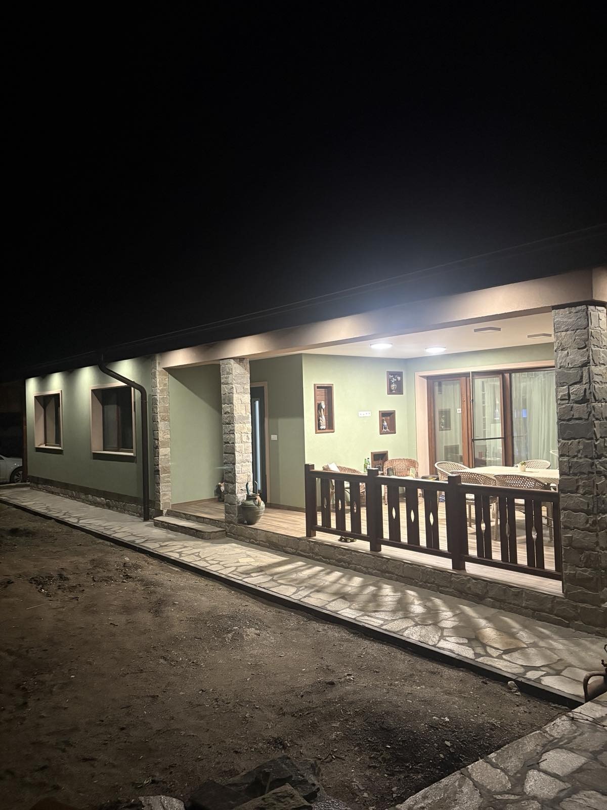 Продава КЪЩА, с. Черньово, област София област, снимка 2 - Къщи - 54448950