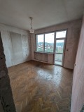 Продава МНОГОСТАЕН, град Велико Търново, Център • 126000 € / 246434.58 лв. • 61007690 4