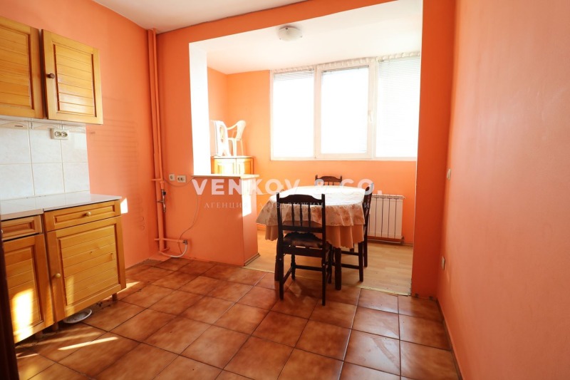 Продава 3-СТАЕН в град София, Толстой - 71 кв.м / 165 000 € » 322 711.95 лв., ИМОТИ ВЕНКОВ И КО
