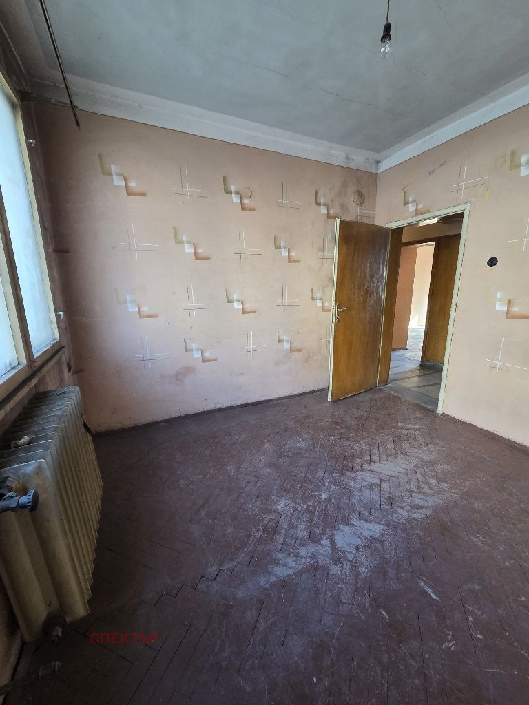 Продава 3-СТАЕН, гр. Перник, Център, снимка 6 - Апартаменти - 53601714