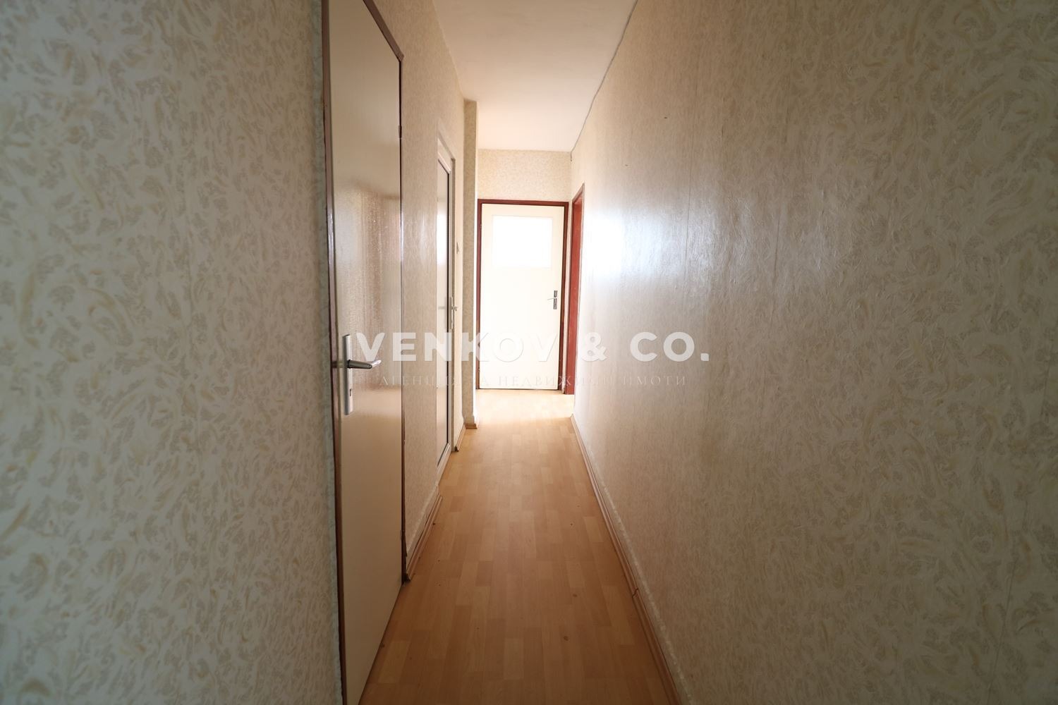 Продава 3-СТАЕН, гр. София, Толстой, снимка 13 - Апартаменти - 53733504