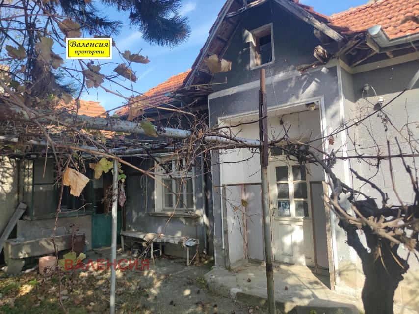Продава  Къща област Враца , с. Сираково , 75 кв.м | 49397799