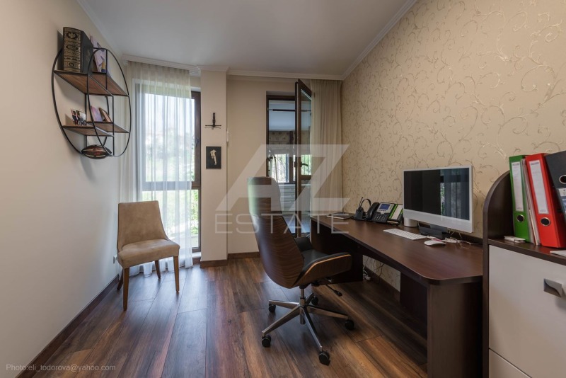 Продава 4-СТАЕН, гр. Варна, Бриз, снимка 4 - Апартаменти - 51960875