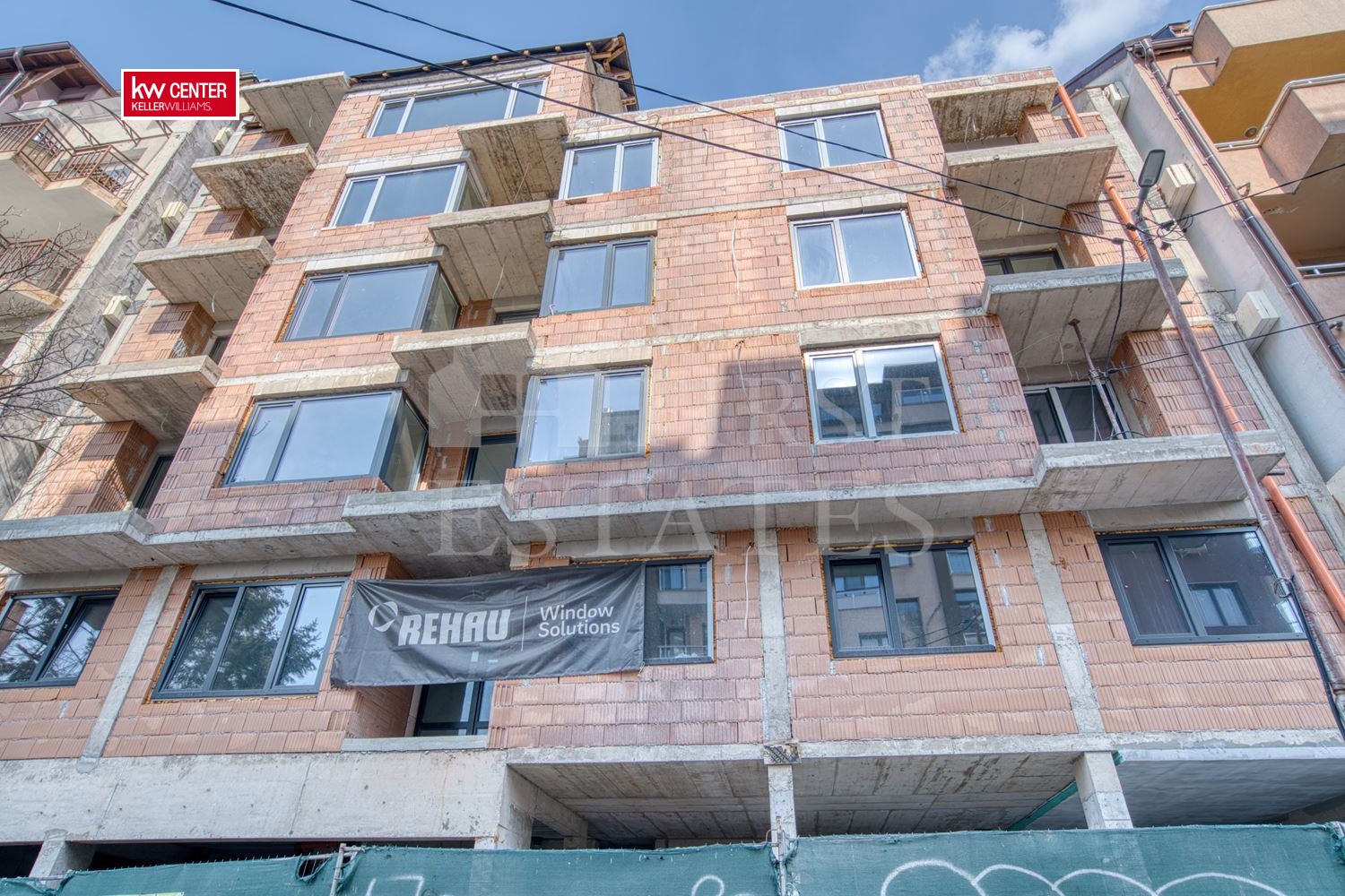 Продава 3-СТАЕН, гр. София, Красна поляна 3