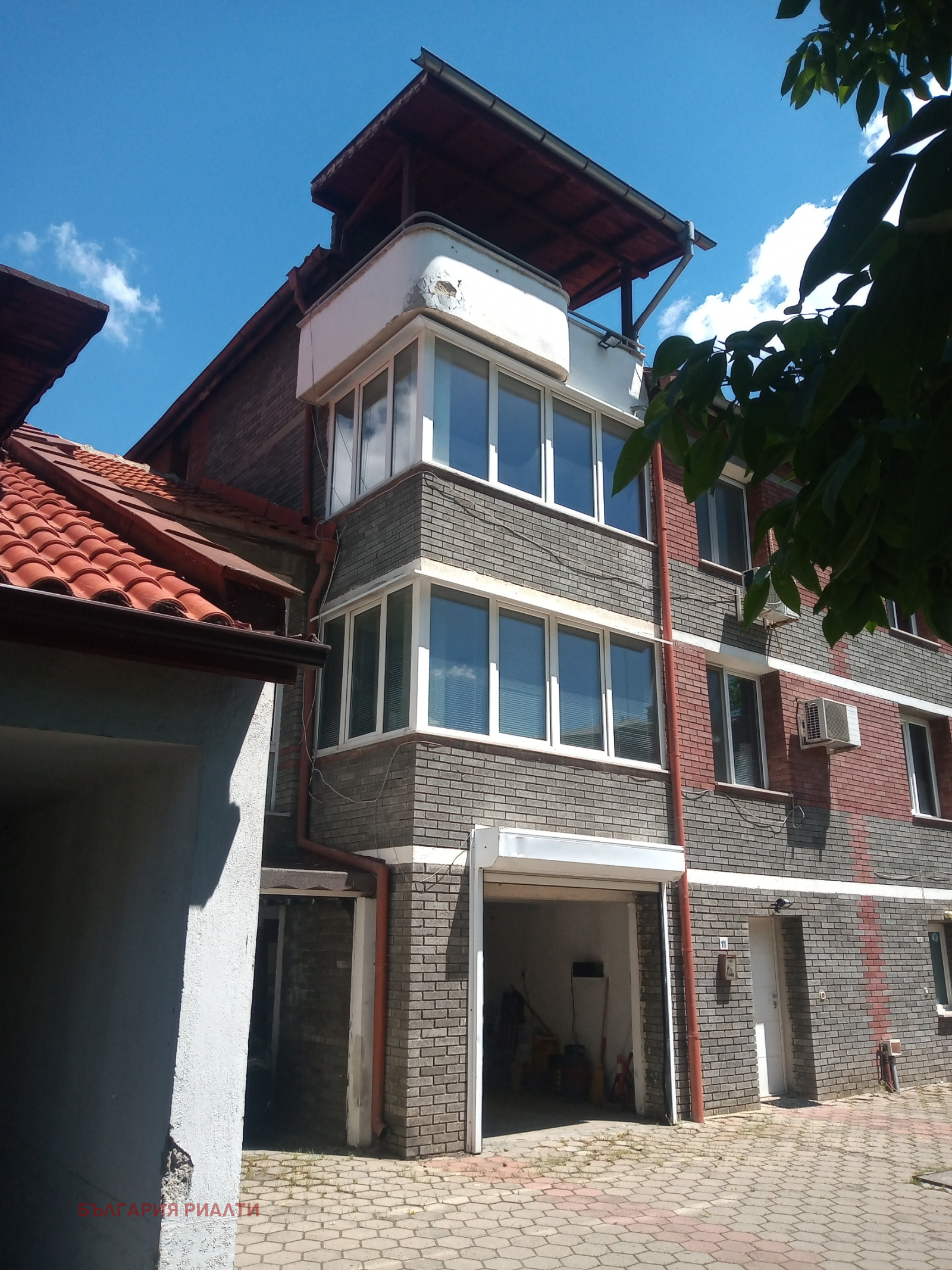 Продава КЪЩА, гр. София, Бъкстон