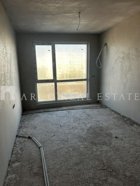 ����� ������� 3-�����,���� �����, ������� 4>