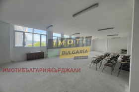  .  | Imot.bg    10