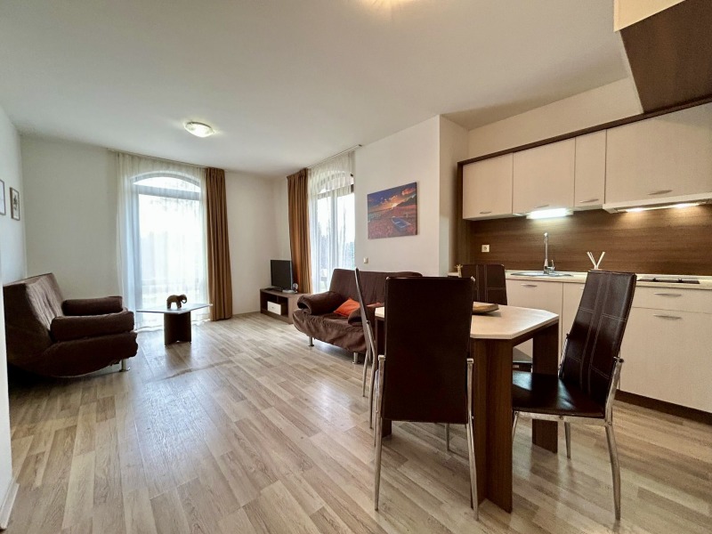 Продава 2-СТАЕН, област Бургас, к.к. Слънчев бряг • 77900 € / 152359.16 лв. • 47835535 1