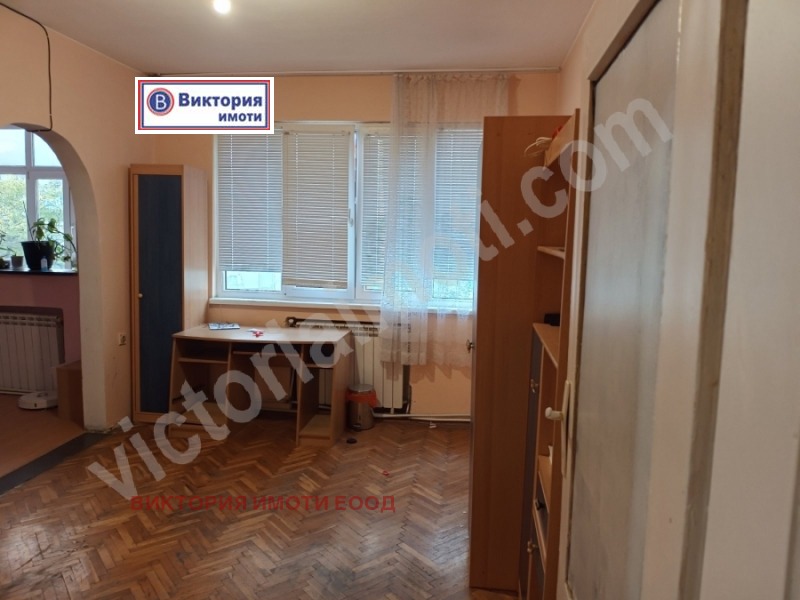 Продава 3-СТАЕН, гр. Велико Търново, Център, снимка 7 - Aпартаменти - 48663717