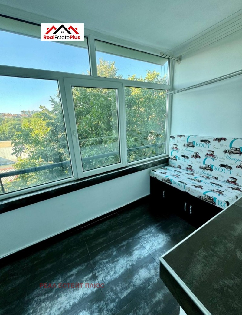 Продава  3-стаен град Плевен , Широк център , 95 кв.м | 73013057 - изображение [6]
