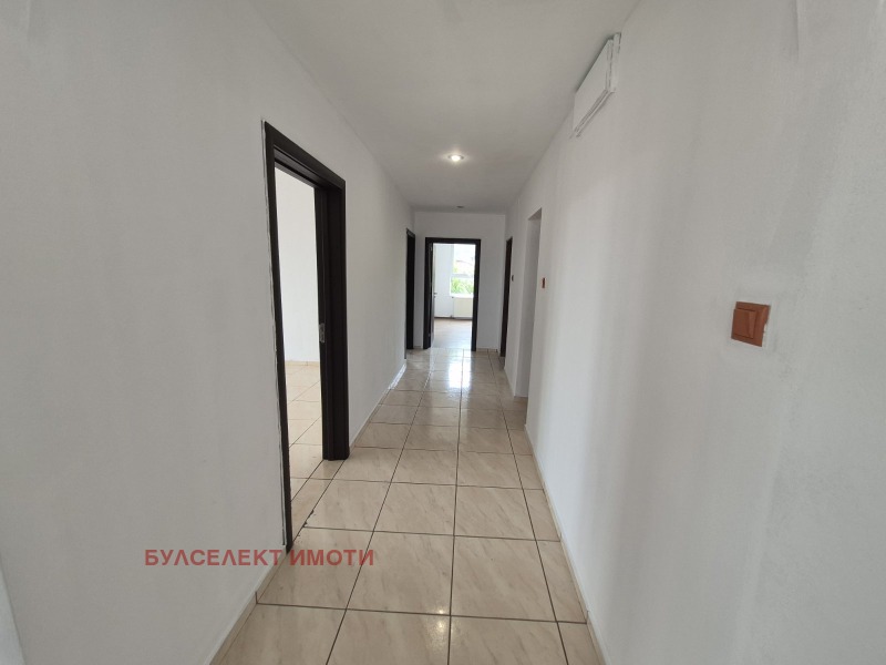 Продается  3 спальни Сливен , Комлука , 171 кв.м | 45022561 - изображение [6]
