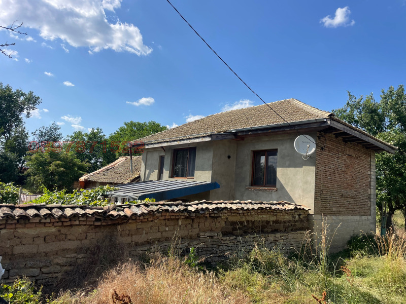 Продава КЪЩА, с. Преселка, област Шумен, снимка 4 - Къщи - 52977629