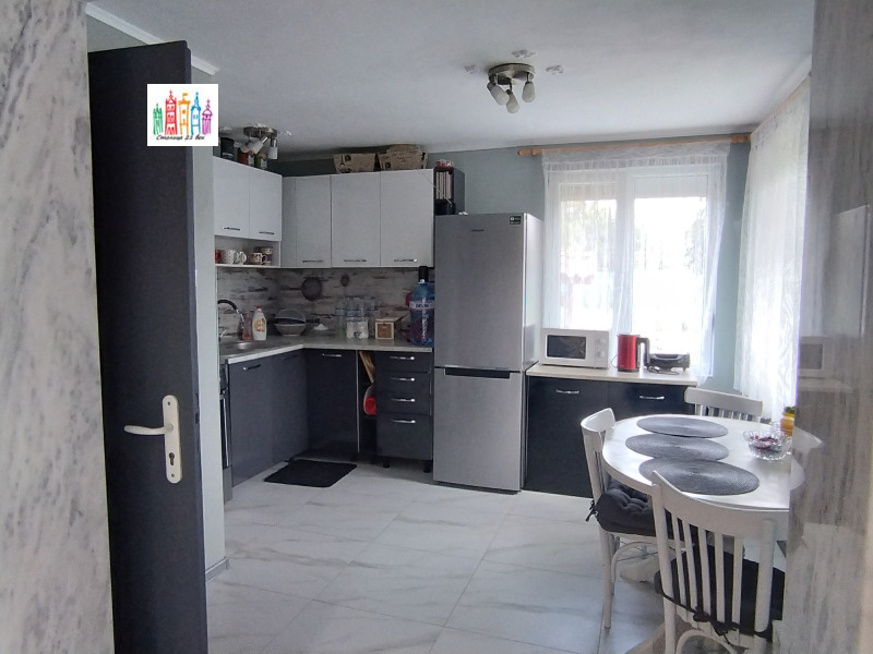 Продава  Къща област Перник , с. Негованци , 102 кв.м | 43142295 - изображение [12]