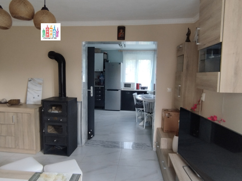 Продава  Къща област Перник , с. Негованци , 102 кв.м | 43142295 - изображение [11]