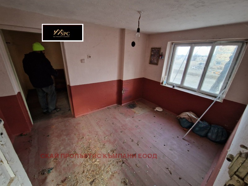 Продава КЪЩА, с. Варвара, област Пазарджик, снимка 5 - Къщи - 53234137