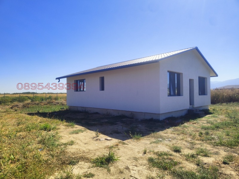 Продава КЪЩА, с. Оризари, област Пловдив, снимка 3 - Къщи - 53287929