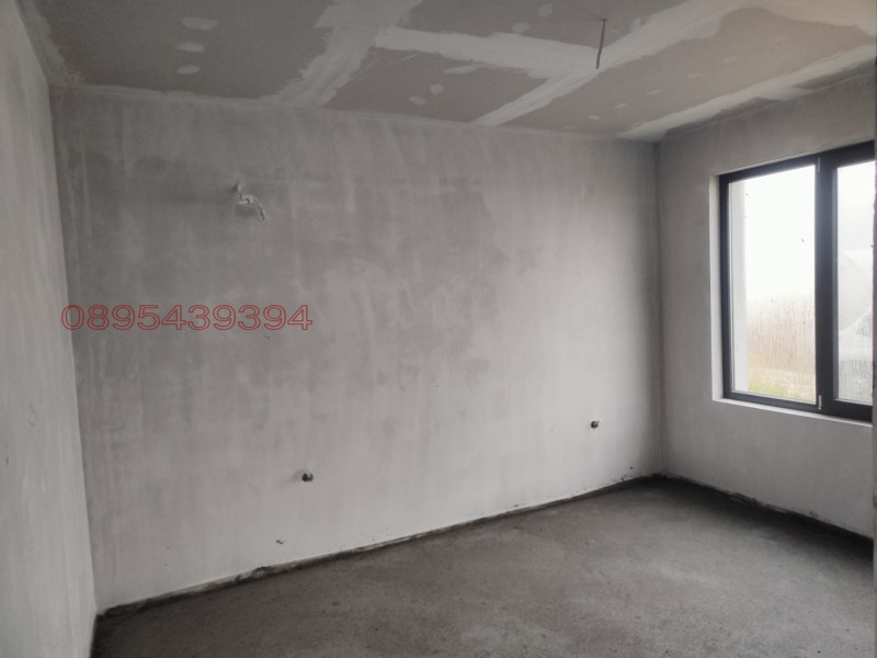 Продава КЪЩА, с. Оризари, област Пловдив, снимка 11 - Къщи - 53287929