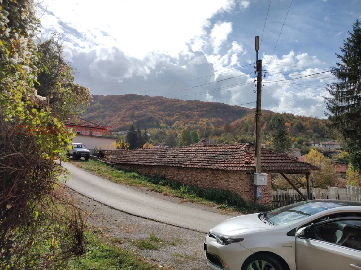 Продава КЪЩА, с. Малък извор, област Ловеч, снимка 14 - Къщи - 53815392