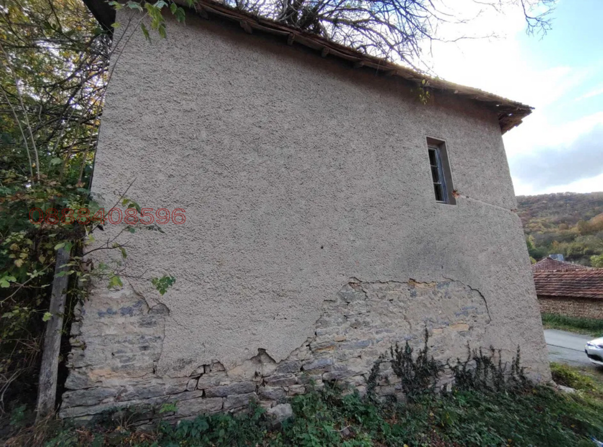 Продава КЪЩА, с. Малък извор, област Ловеч, снимка 4 - Къщи - 53815392