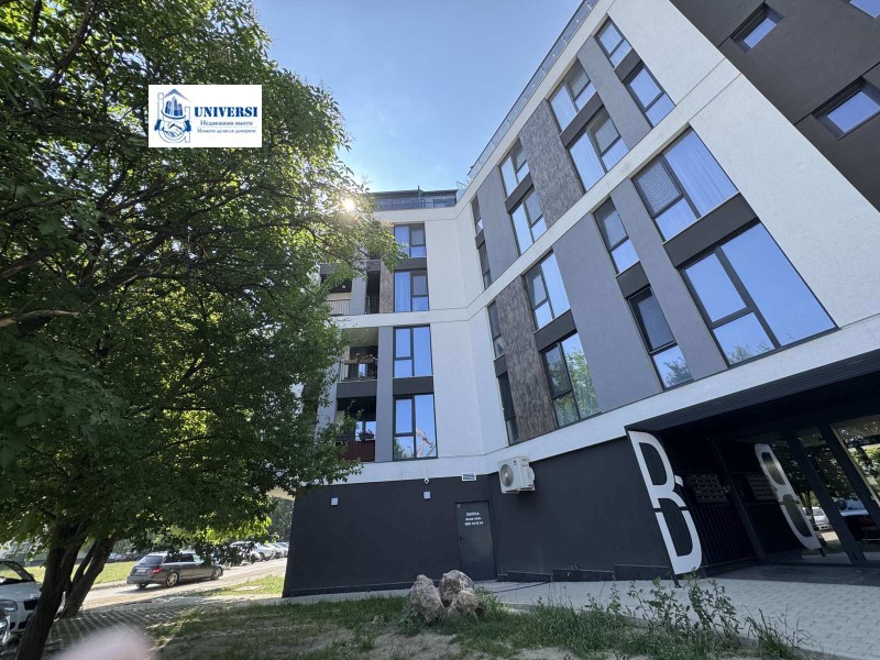 Продава 4-СТАЕН в град София, Левски В - 240 кв.м / 580 000 € » 1 134 381.40 лв., УНИВЕРСИ