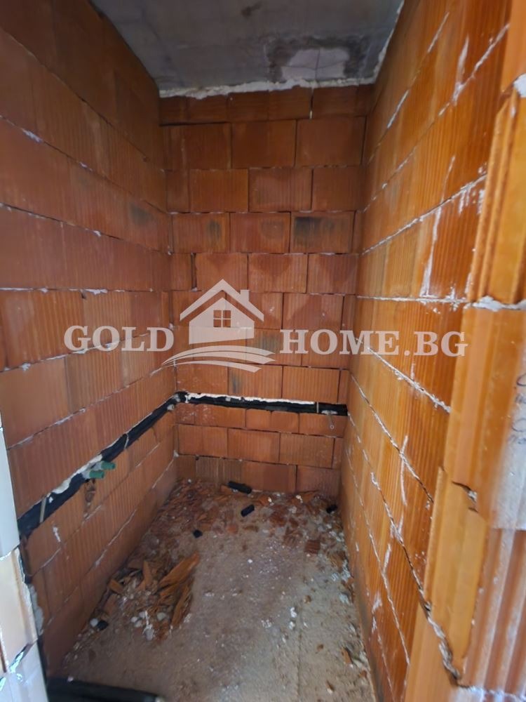 En venta  2 dormitorios Plovdiv , Gagarin , 104 metros cuadrados | 48438462 - imagen [11]