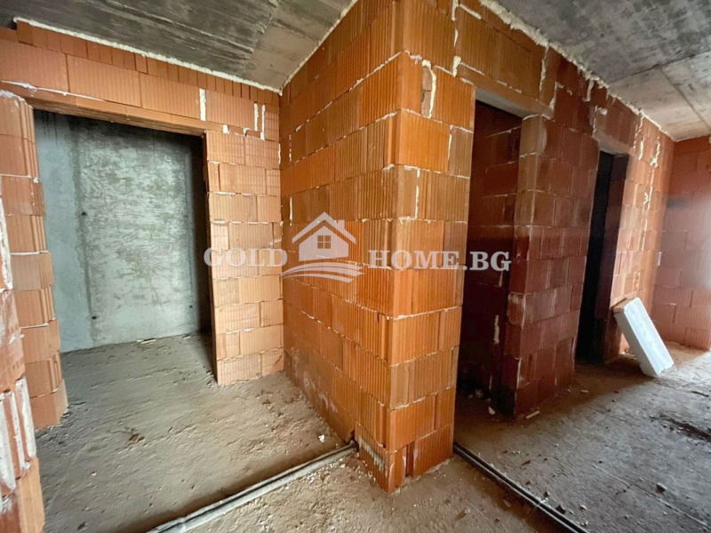 En venta  2 dormitorios Plovdiv , Gagarin , 104 metros cuadrados | 48438462 - imagen [10]