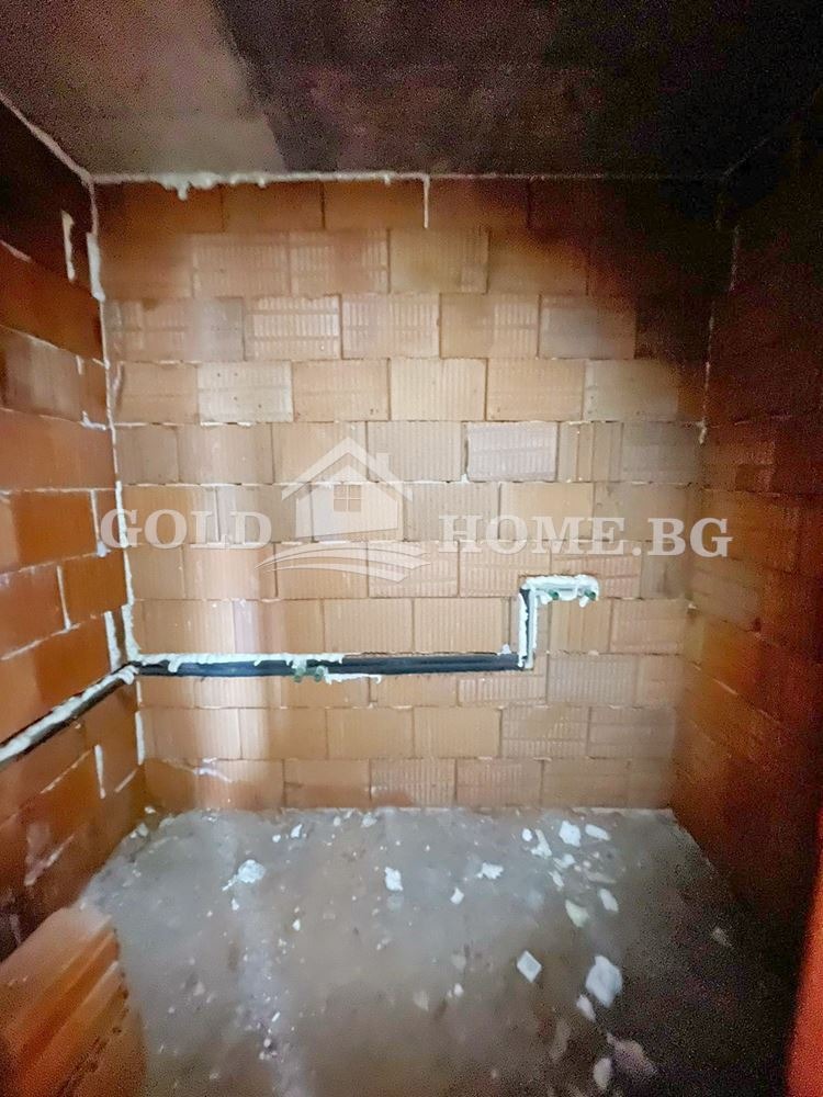 En venta  2 dormitorios Plovdiv , Gagarin , 104 metros cuadrados | 48438462 - imagen [13]