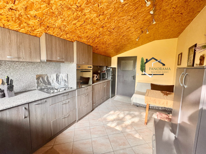 Продава КЪЩА, с. Александрово, област Шумен, снимка 6 - Къщи - 52302010